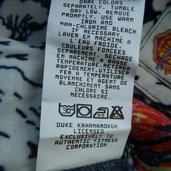 Duke Kahanamoku 80s Hawaiian Surfer Aloha Shirt Coconut Buttons 25inch Chest M - Picture 10 of 10